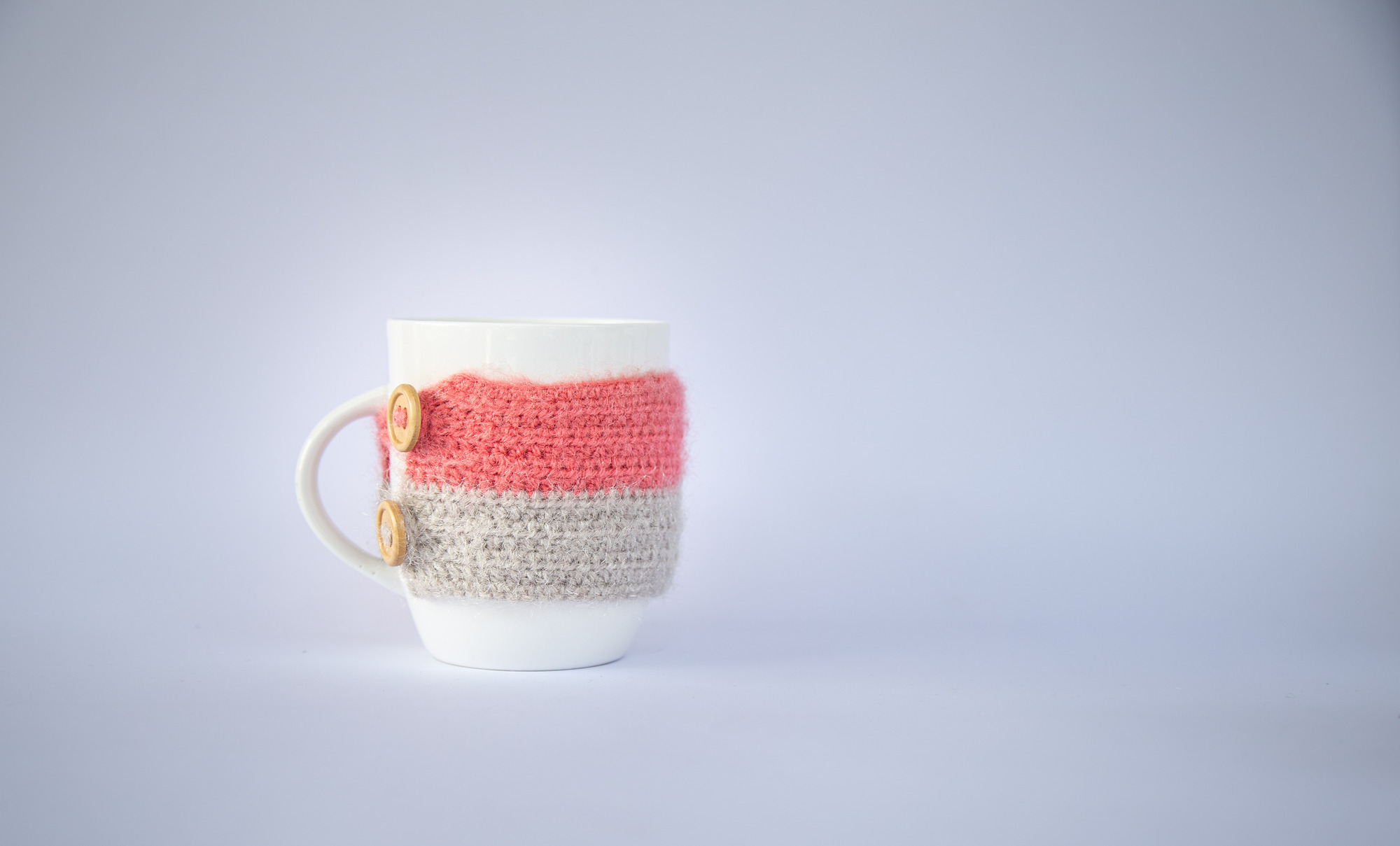 aamani's crochet: winter special | crochet mug with warmer | peach grey mug sleeve |